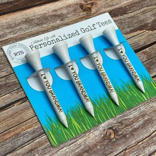 Package of 4 engraved golf tees for Mother's Day. Personalized with I love Grandma.